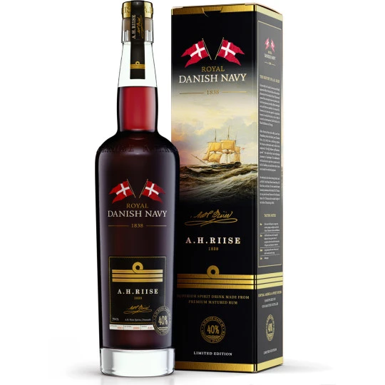 A.H.Riise Royal Danish Navy Rum 0,7L 3 A.H.Riise Royal Danish Navy Rum 0,7L